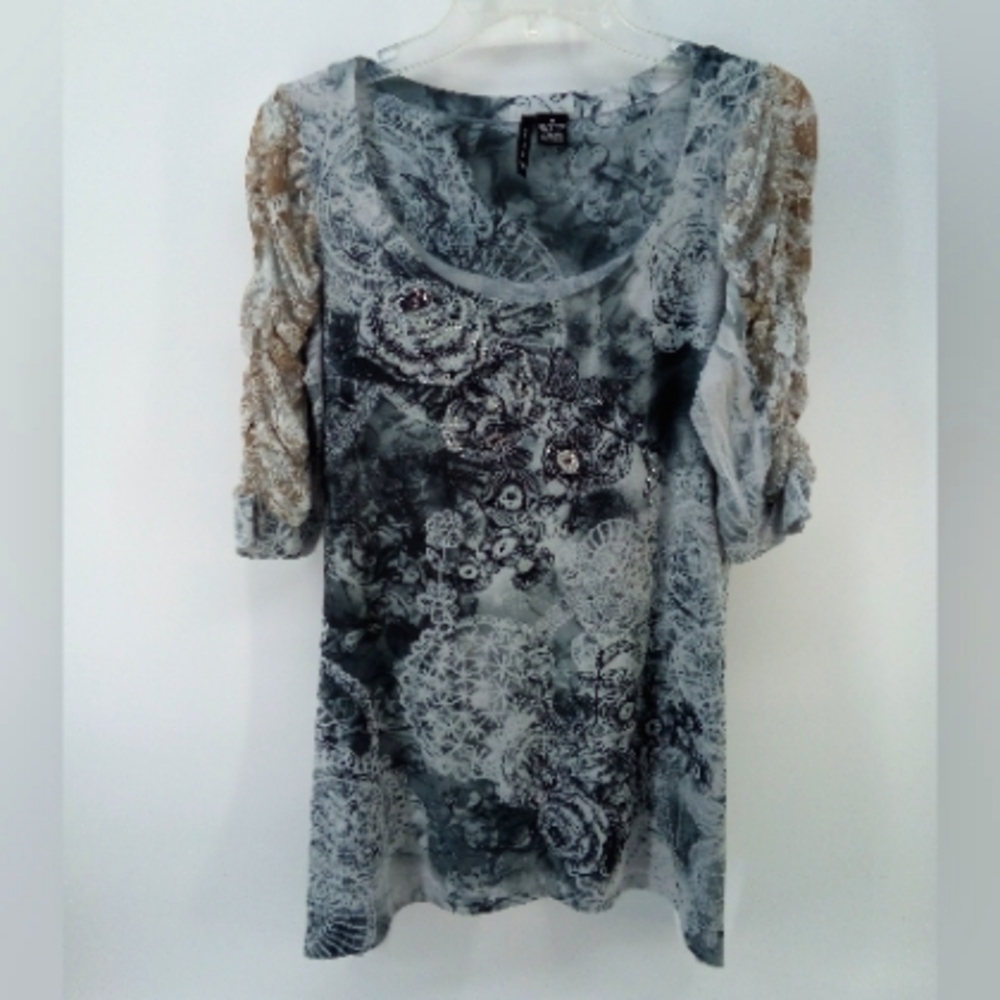 New Directions Early 2000's Rhinestone Floral Cinched Sleeves M Top